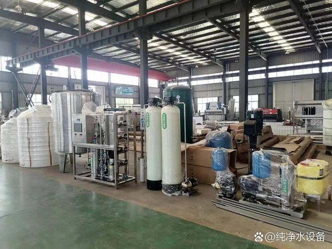 純凈水設備,簡單來說就是生產純凈水的設備